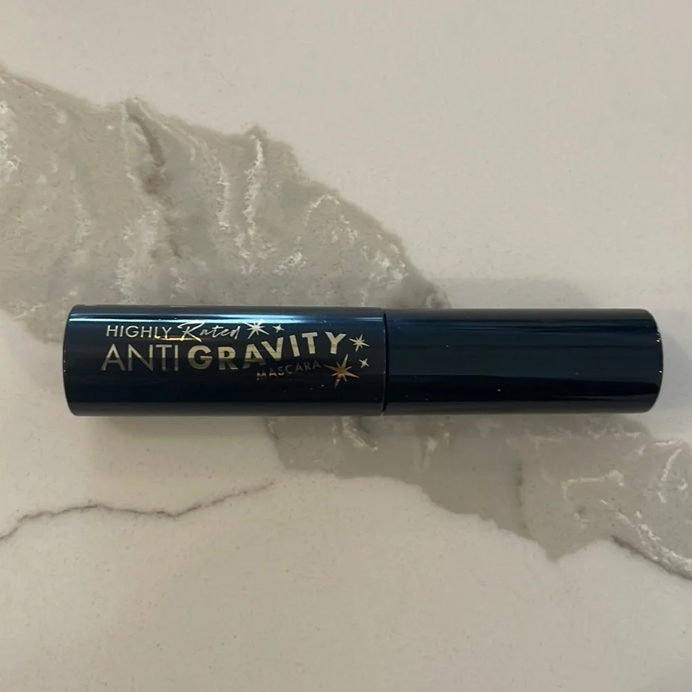 🌸5/$25🌸 Milani highly rated anti gravity mascara